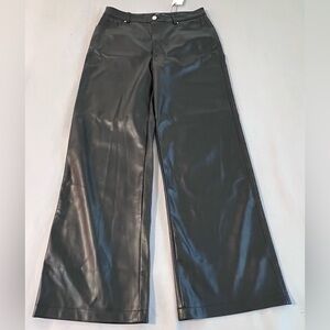 Stradivarius Women's Pants Imitation Leather , Size 10 Black NWT‎ !